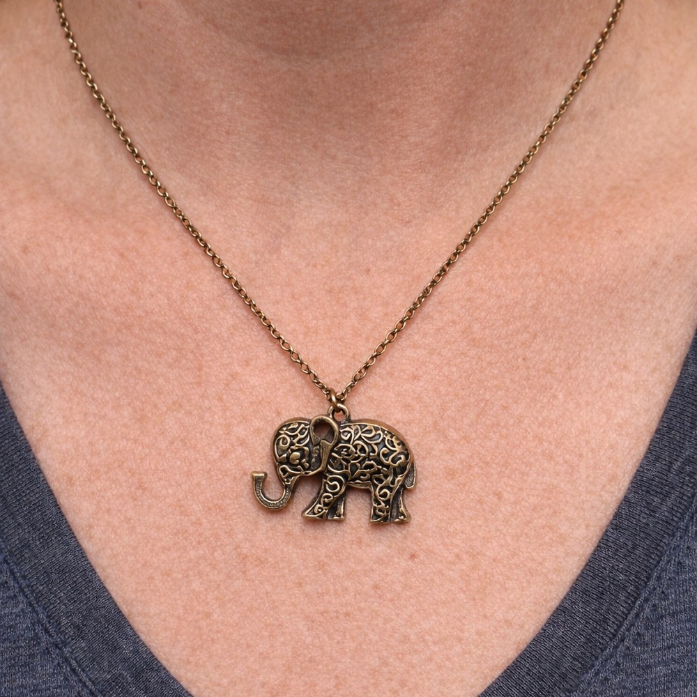 6/$25 - Pomina Elephant Pendant Necklace Gold Tone Filigree (BR1313/2)